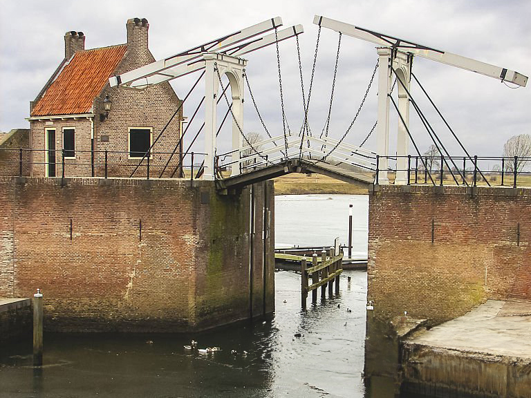 istockphoto-482571051-1024x1024